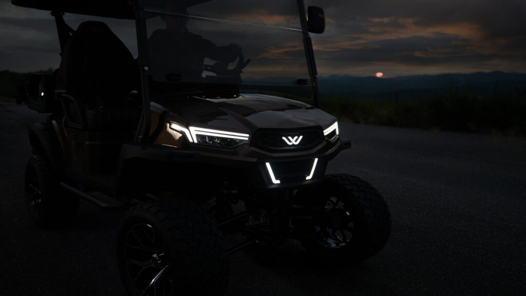 Electric golf cart Halo model